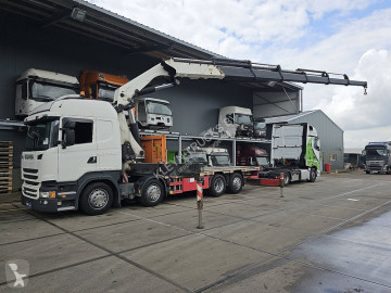 شاحنة رافعة Scania
