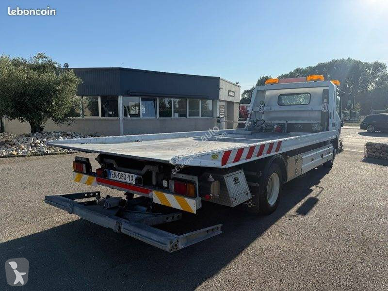شاحنة Isuzu