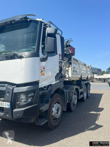 Камион самосвал Renault