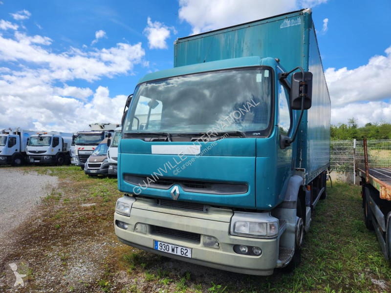 شاحنة Renault 250