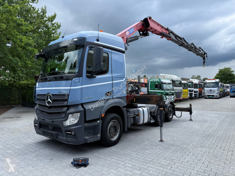 شاحنة Mercedes 2548 LS 6X2 Kran HMF 3220 bis 16...