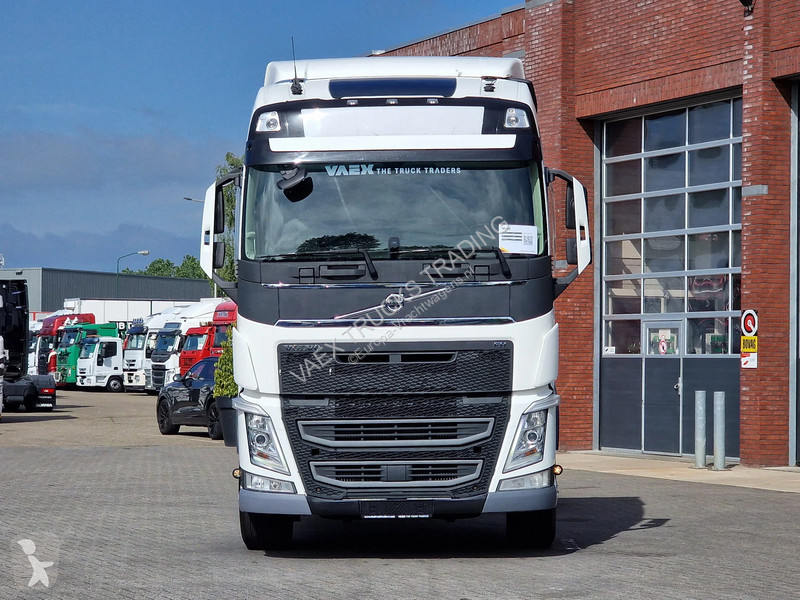 Camion Volvo 13500 Globetrotter 6x2 BDF - 4.90...