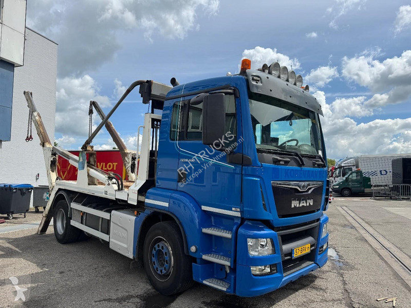شاحنة MAN 18.400 4X2 EURO 6 + VDL 13 TON...