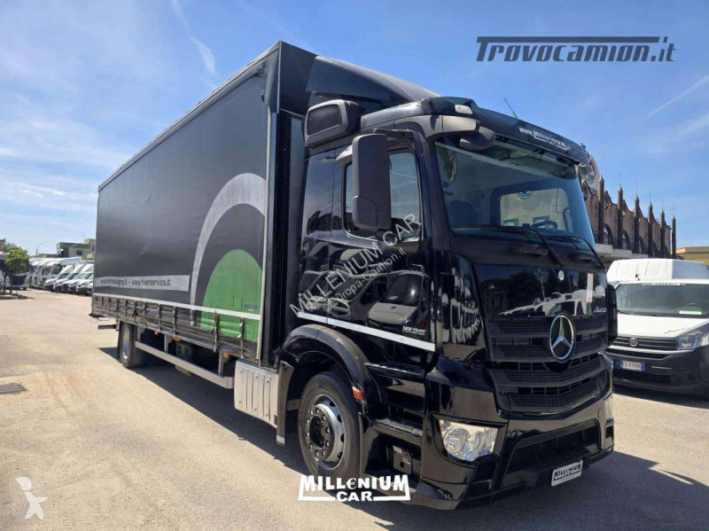 شاحنة Mercedes 18-35 EURO 6 ATTACCO BIGA KM 610000