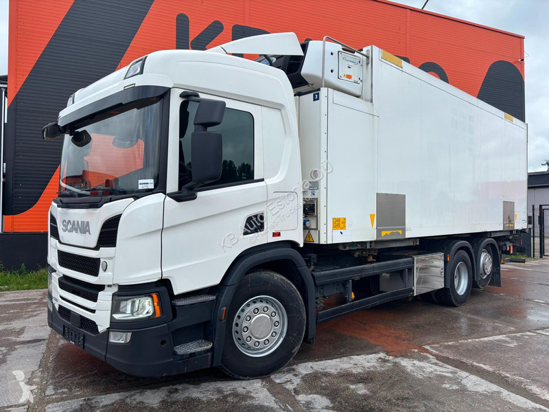 شاحنة Scania P 500 6x2*4 CARRIER / BOX =7702 mm...