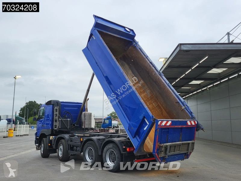 شاحنة Volvo 450 8X4 18m3 tipper Lift-Axle...