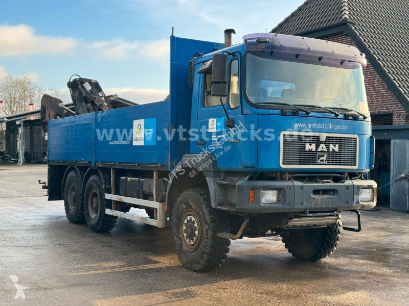 شاحنة MAN 6x6 Pritsche + HIAB-Ladekran