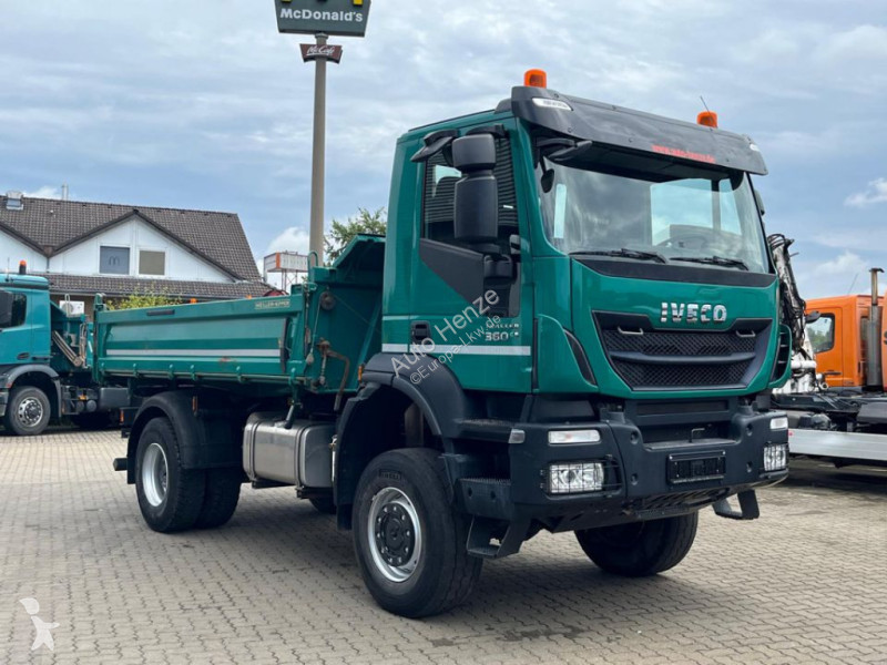 شاحنة Iveco TRACKER AD 190T36 W 2-Achs...