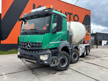 Lastbil beton cementmixer Mercedes