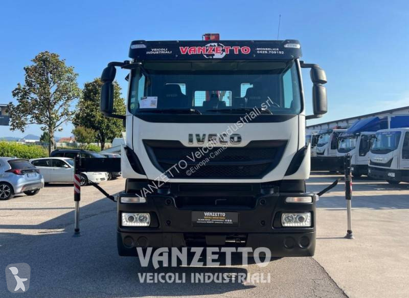 شاحنة Iveco