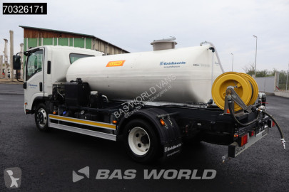 Camión cisterna Isuzu nuevo