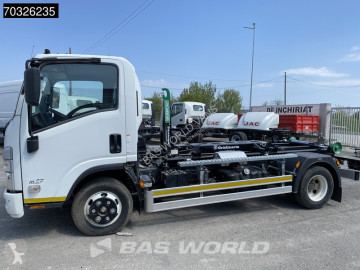 Камион Isuzu M 27 4X2 NEW! 3,5T Skibici skiploader 330cm Euro 6