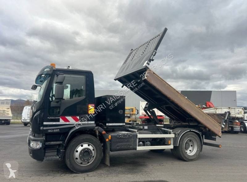 شاحنة Iveco