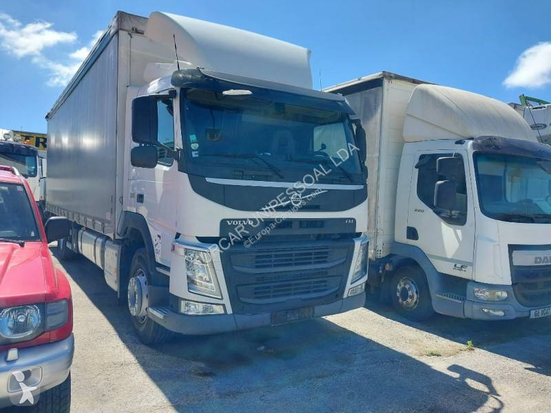 شاحنة Volvo