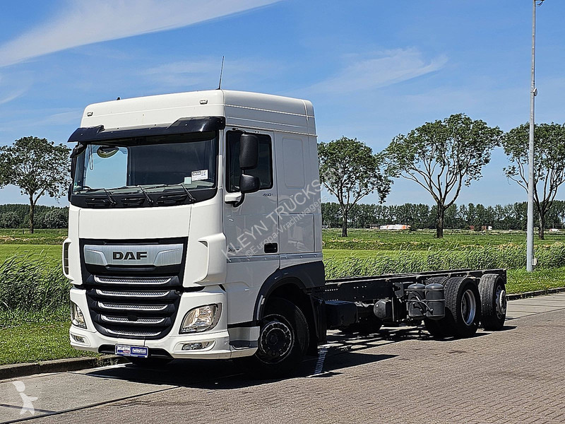 شاحنة DAF 480 6X2 FAN WB530