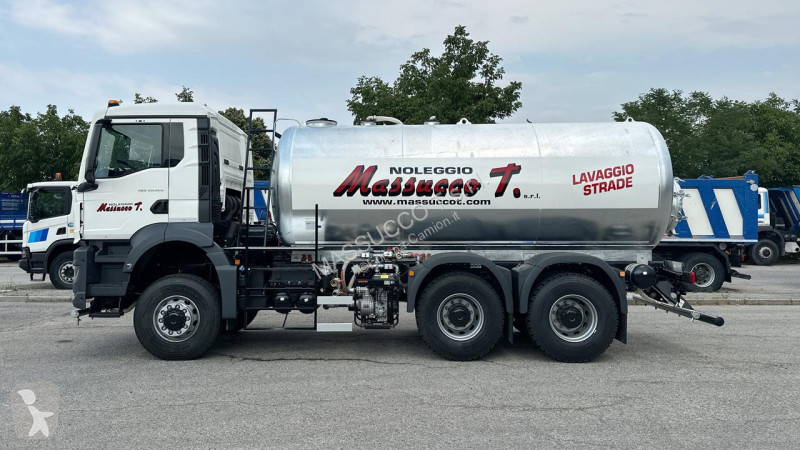 شاحنة MAN TGS 33.520 6X6