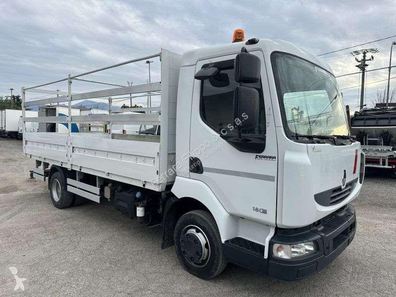 شاحنة Renault MACCHINA OPERATRICE
