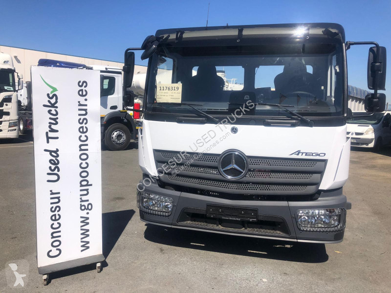 شاحنة Mercedes  1021 K CHASIS