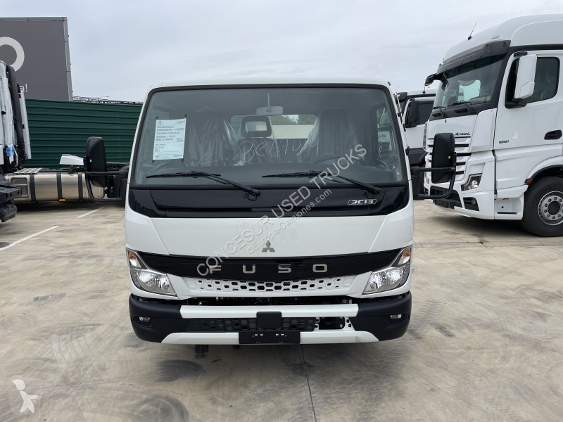 شاحنة Mitsubishi Fuso  3C13   2800