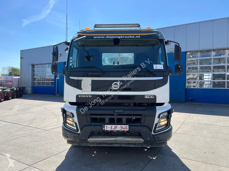 شاحنة Volvo 420 / 6x4 / Hookarm 20T / Steel Spring