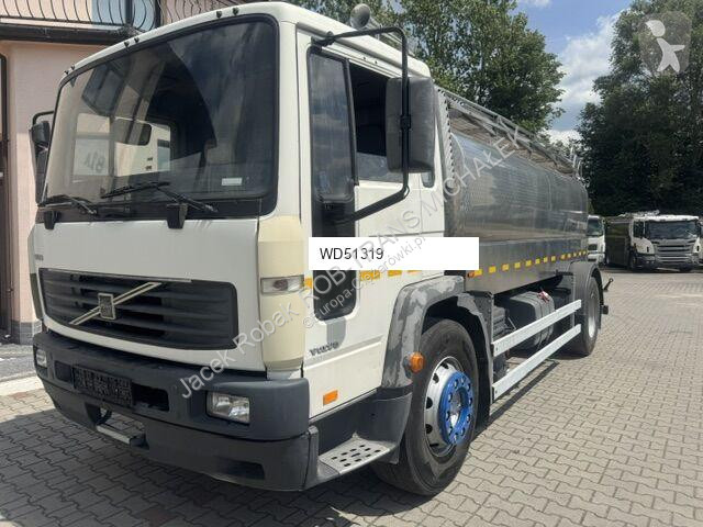 Ciężarówka Volvo FL 260