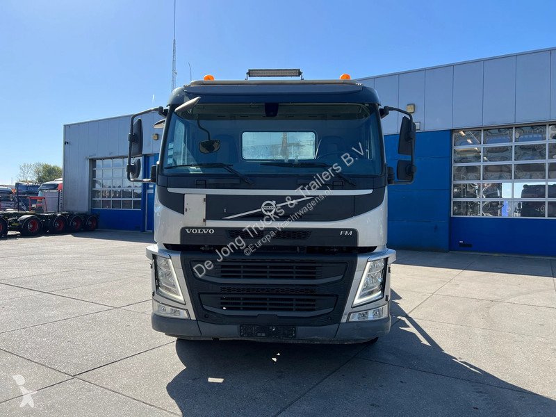 شاحنة Volvo 420 / 6x4 / Hookarm 20T / Hub...