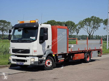 Камион Volvo FL12 24012 MANUAL HIAB 033T