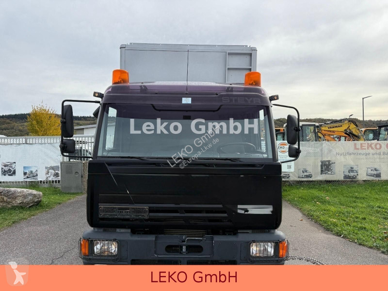 Camion MAN STEYR-werkstatt wagen