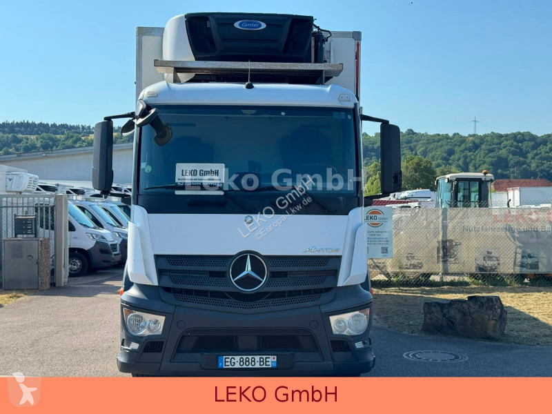 شاحنة Mercedes 1827 Mit Carrier Sp 1250Mt