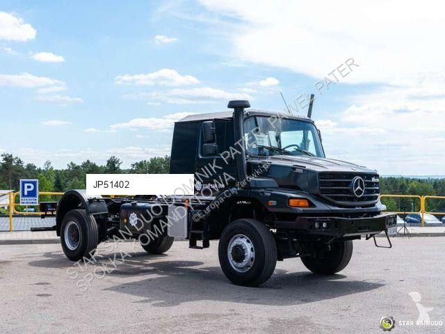 Ciężarówka Mercedes 1833 4x4 chassis frame camper
