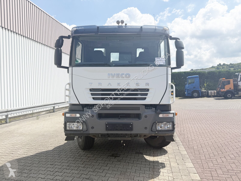 Camion  Trakker AD340T41/P 8x4 Trakker...