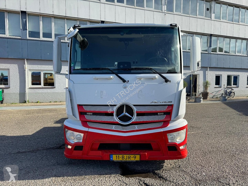 شاحنة Mercedes 1943 6X2 EURO 6 CHASSIS CABINE
