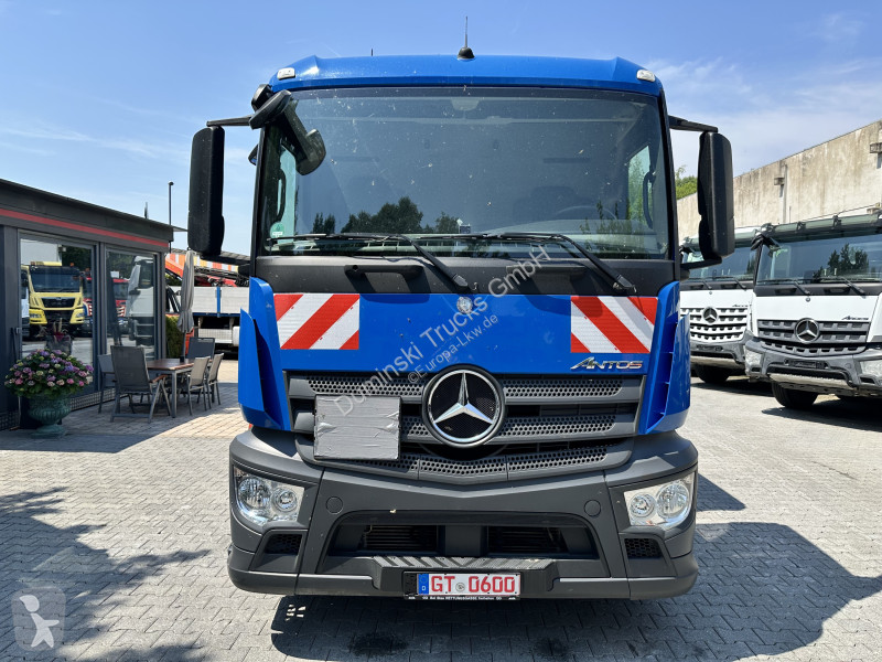 Mercedes MP4 1832 / Lindner & Fischer truck