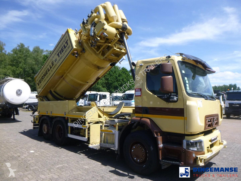 شاحنة Renault D 26 Wide 6x2 vacuum tank 11 m3