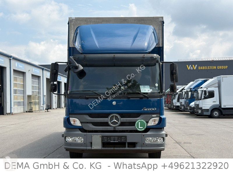 شاحنة Mercedes...
