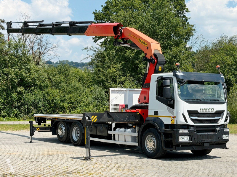 شاحنة Iveco 460 PRITSCHE 6,65m +KRAN +FUNK
