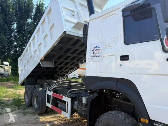 شاحنة Howo Sinotruk - 10wheels 6*4 dump truck