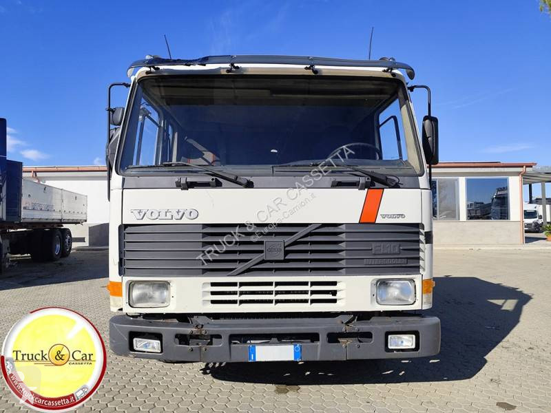 شاحنة Volvo