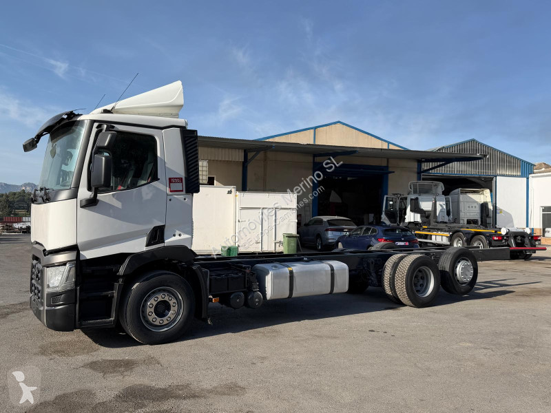 شاحنة Renault T 380