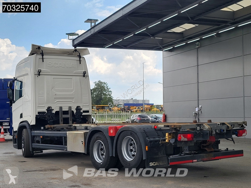 شاحنة Scania 560  6X2 etarder Full Air Euro 6