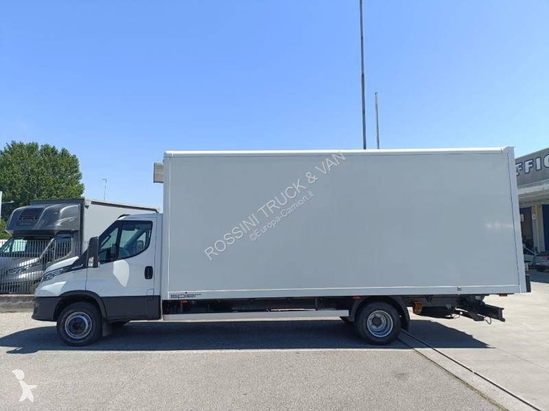 شاحنة Iveco
