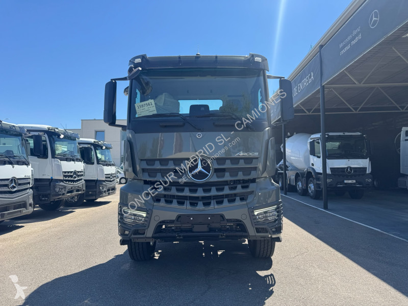شاحنة Mercedes  3340 K 6X4