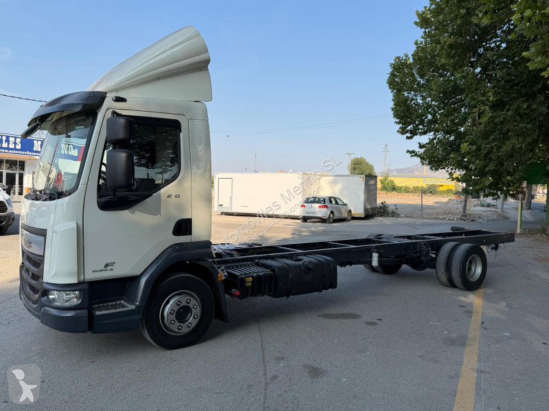 شاحنة DAF LF 210