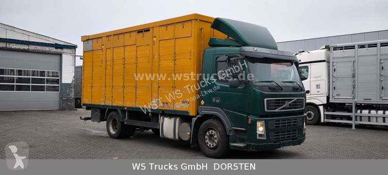 شاحنة Volvo FM 260 mit KABA 2 Stock Vollalu...