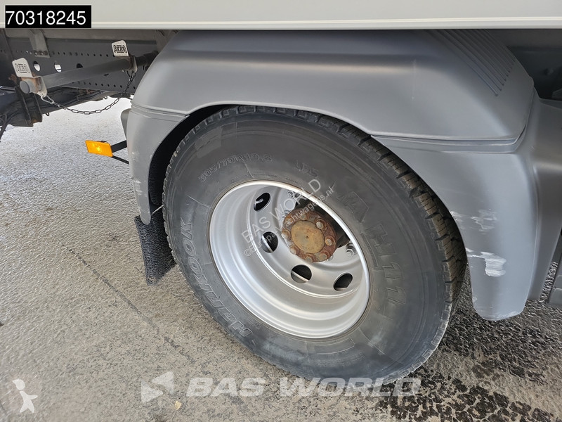 شاحنة Mercedes 1530 4X2 Thermo King T-1200R...