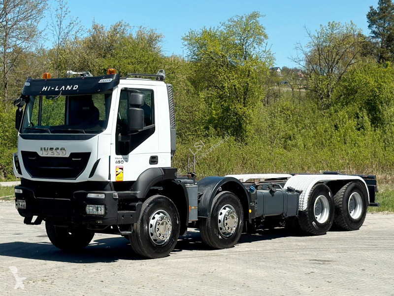 شاحنة Iveco TRAKKER 450 * FAHRGESTELL * 8x4