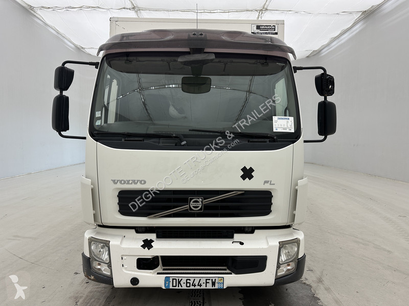 Camion Volvo FL 240