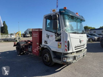 Camión portacontenedor de gancho Iveco