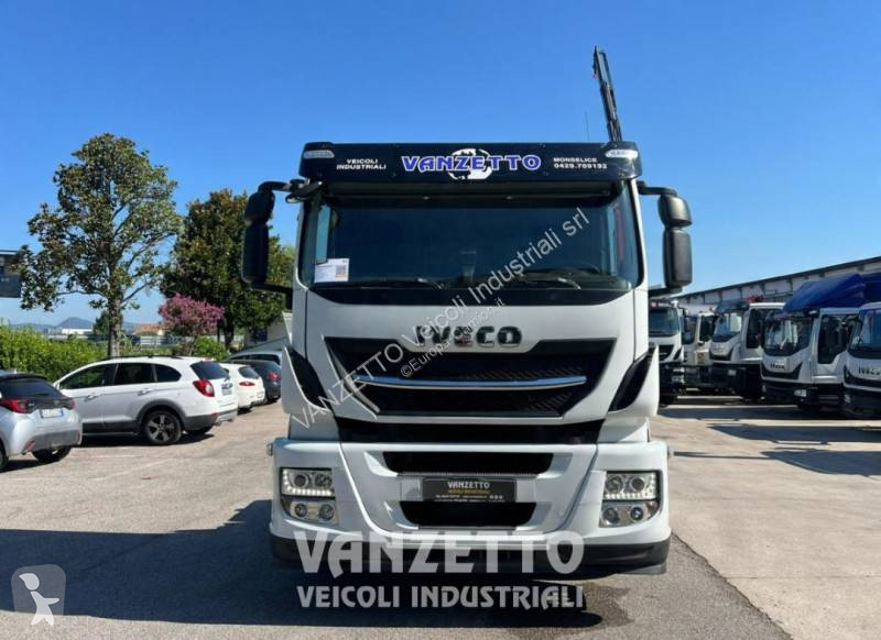 شاحنة Iveco