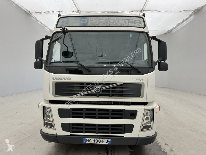 شاحنة Volvo 380*